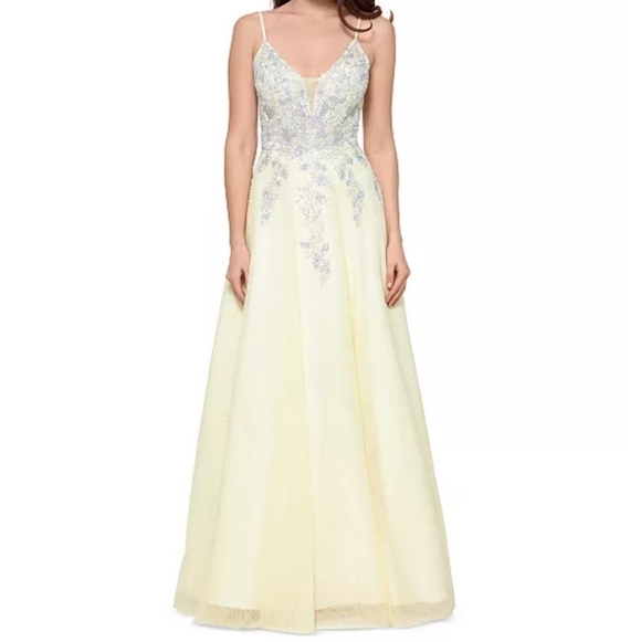 Xscape Dresses & Skirts - XScape New Women's Ball Gown